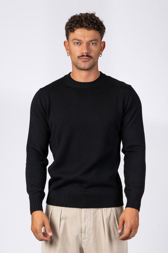 Kangra Nero Uomo